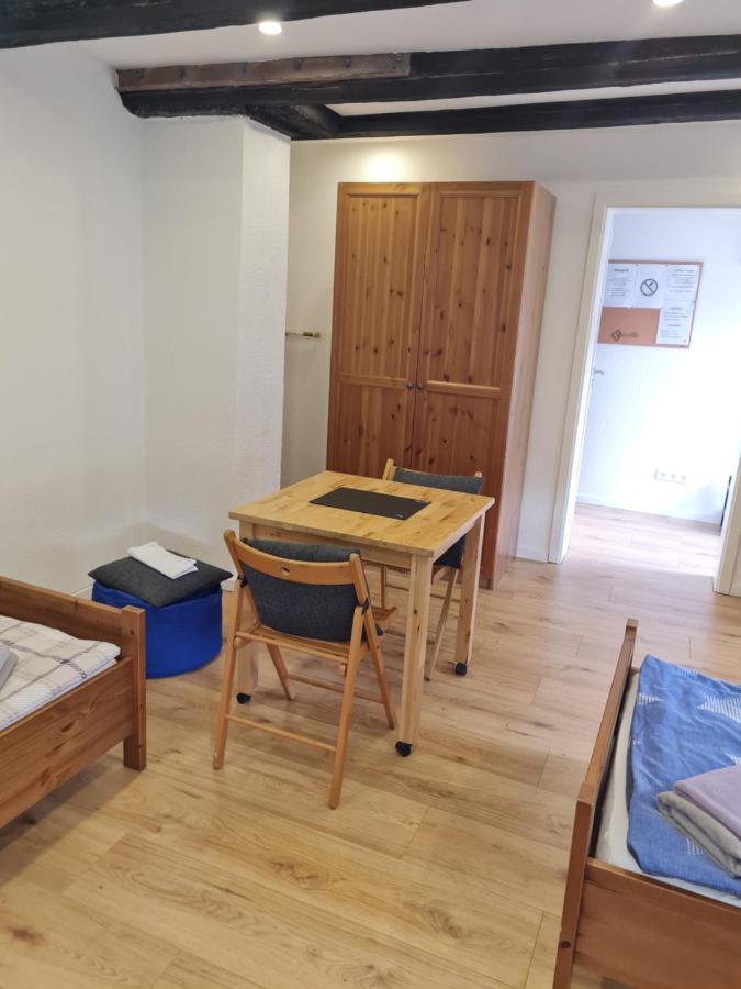 Haupt 3 Hostel Eningen unter Achalm Ngoại thất bức ảnh
