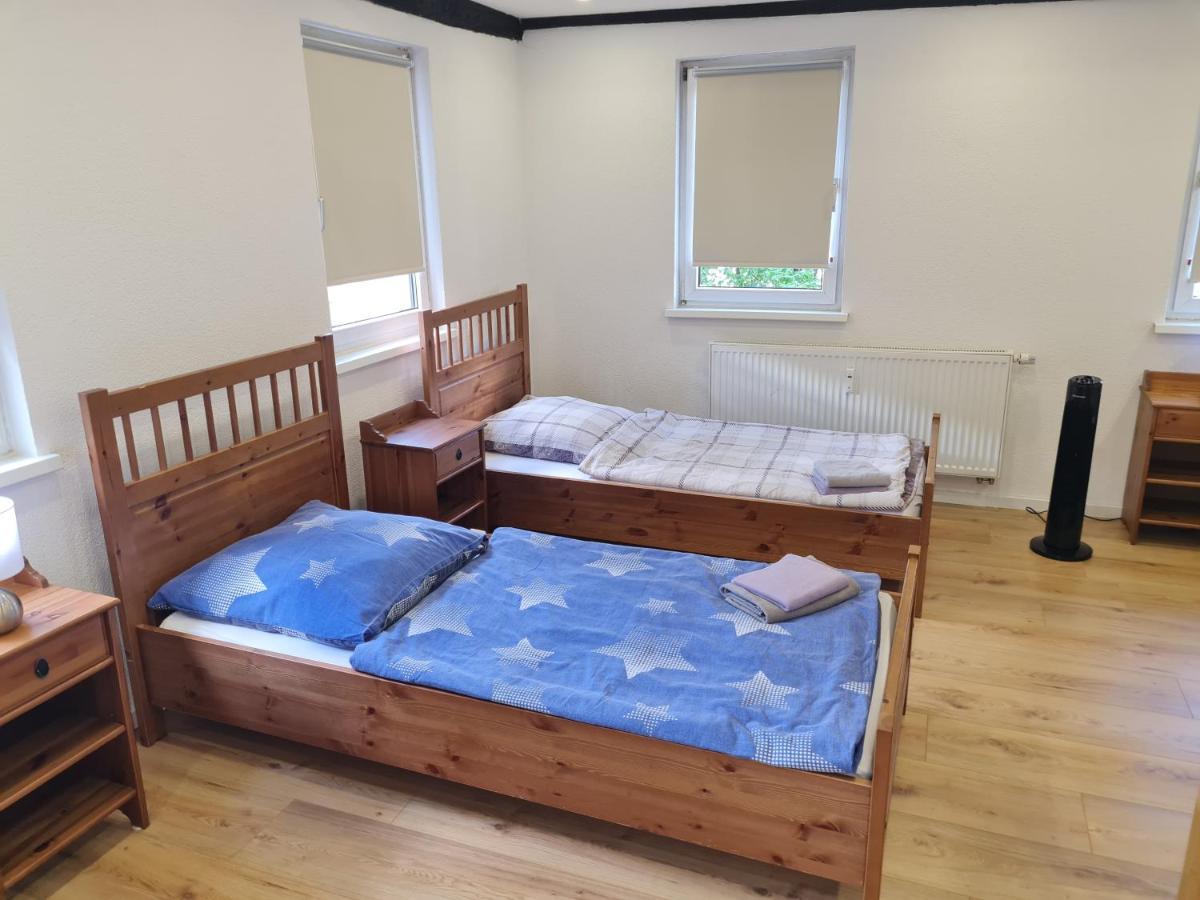 Haupt 3 Hostel Eningen unter Achalm Ngoại thất bức ảnh